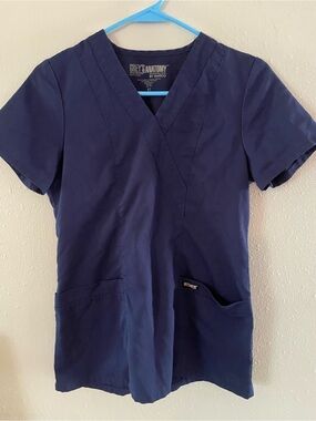 Grey's Anatomy Women's Navy V-Neck Scrub Top XS